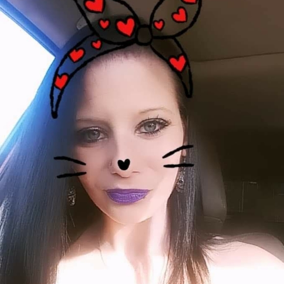 Meet your Posher, Chelsea - Picture 3 of 4